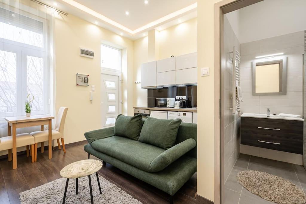 Peppy Home Of Harmony Budapeste Exterior foto